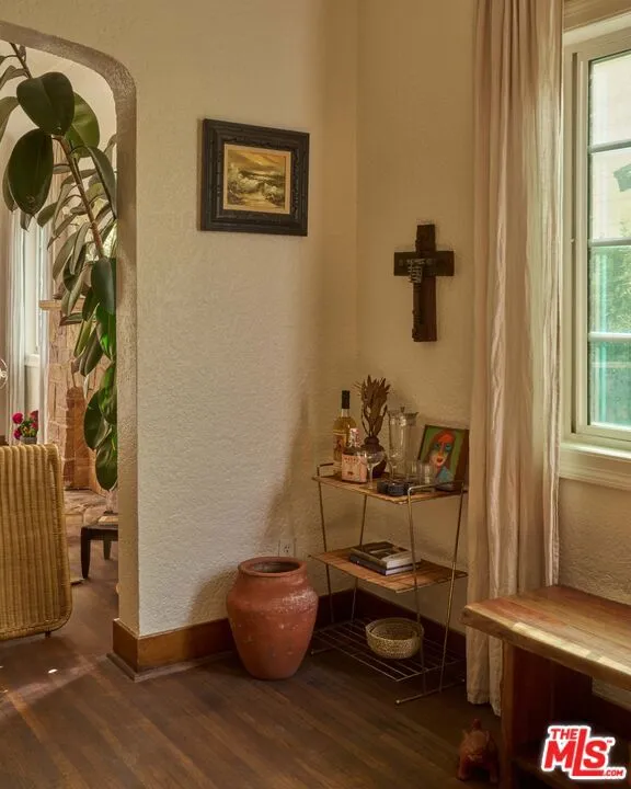 4179 S Van Ness Avenue, Los Angeles, California 90062 home-pic-12